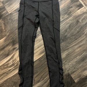 Lululemon like new herringbone leggings size 6 excellent condition